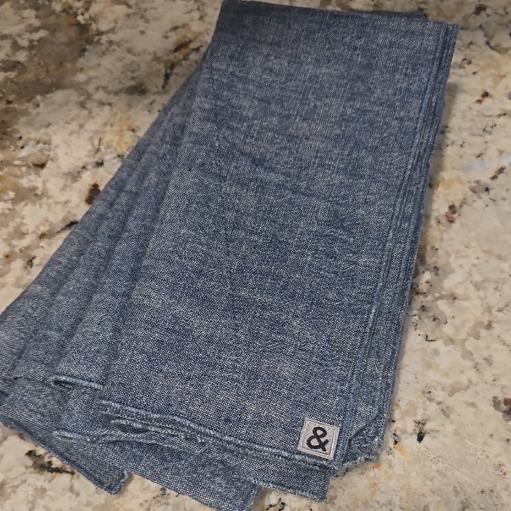 Hedley & Bennett Blue Chambray Napkins Set Of 5 21"x22"